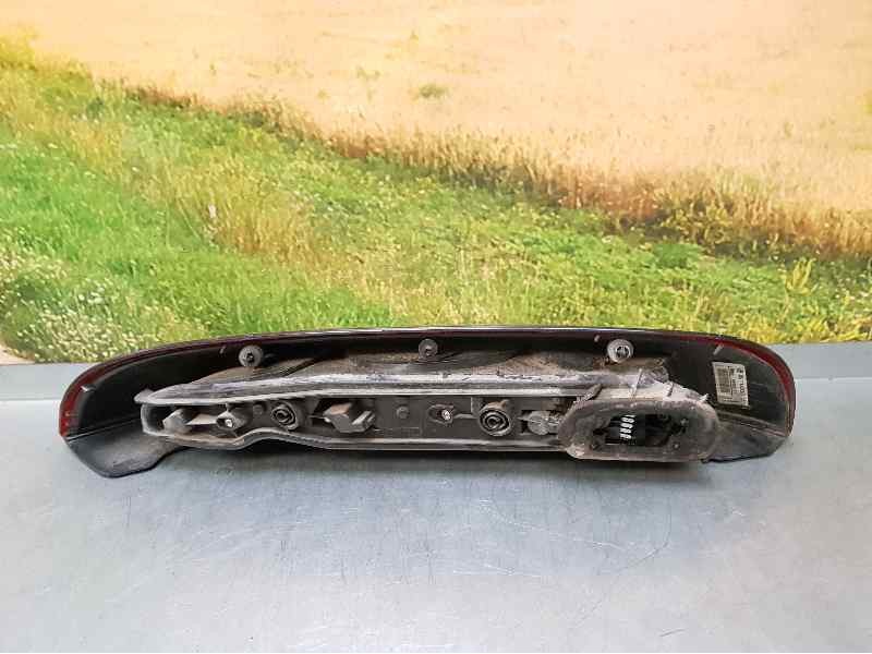 Recambio de piloto trasero izquierdo para opel corsa c blue line referencia OEM IAM 09114336 89302171 VALEO