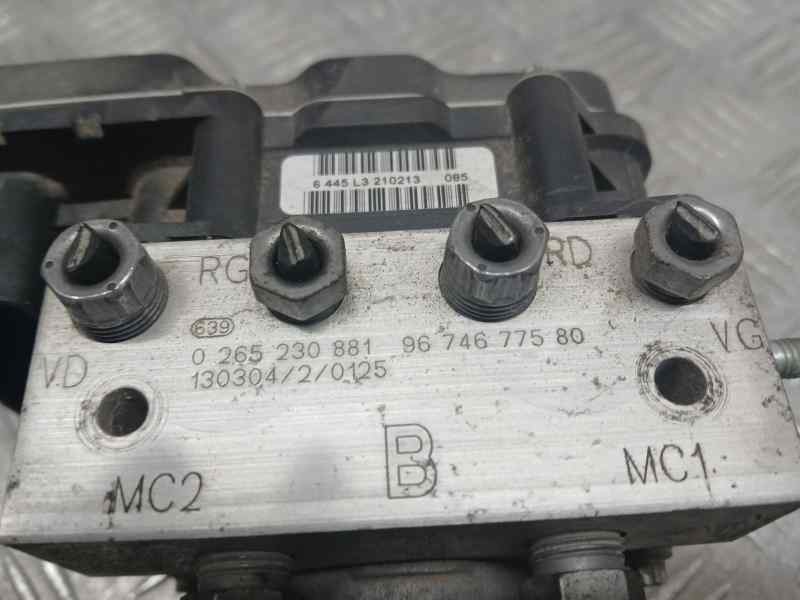 Recambio de abs para peugeot 3008 style referencia OEM IAM 9674677580 0265230881 BOSCH