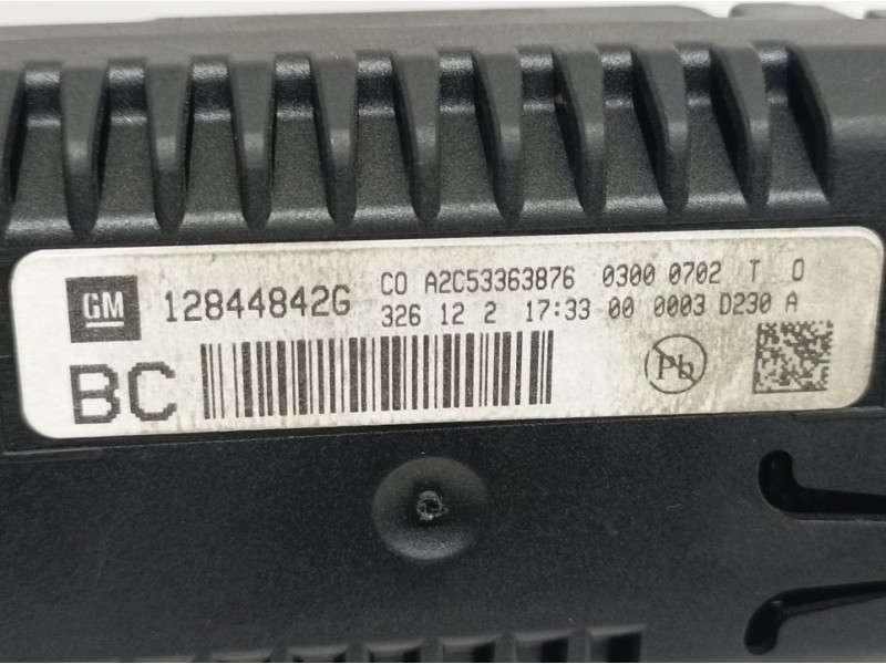 Recambio de pantalla multifuncion para opel insignia berlina selective referencia OEM IAM 12844842G A2C53363876 