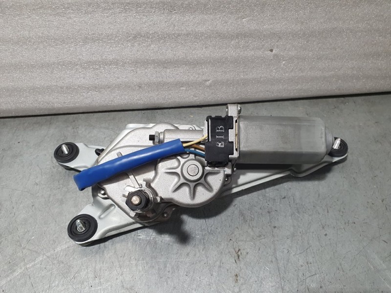 Recambio de motor limpia trasero para hyundai i20 comfort referencia OEM IAM 987101J000 035111580 DENSO