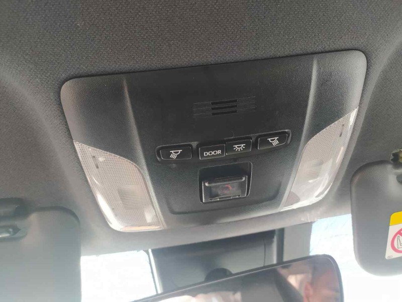 Recambio de luz interior para toyota corolla (e21) hybrid stile referencia OEM IAM 8126002A61C0  