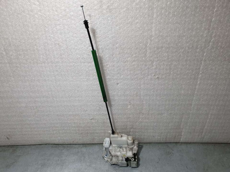 Recambio de cerradura puerta trasera derecha para fiat tipo ii (357) fam lounge plus referencia OEM IAM 519876030 Y18C23LP0S 4 P