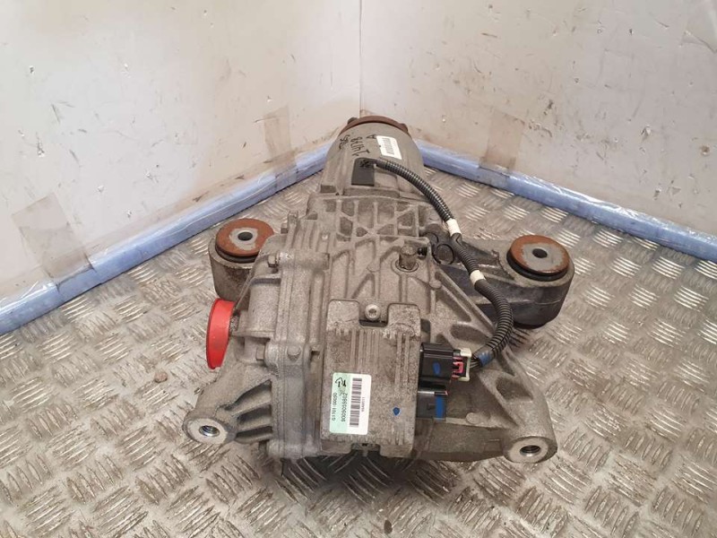 Recambio de diferencial trasero para chevrolet captiva 2.0 vcdi lt referencia OEM IAM 25909572 DAVM00665 