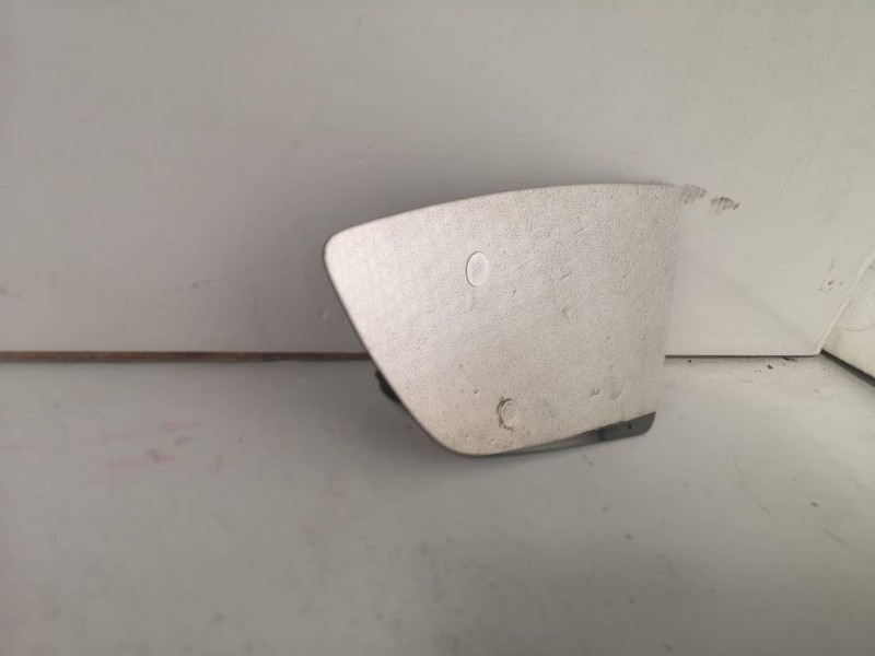 Recambio de cristal retrovisor izquierdo para seat ibiza (kj1) referencia OEM IAM 5F0857521A  