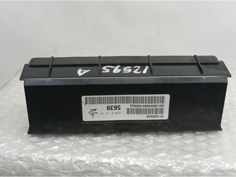 Recambio de modulo electronico para opel insignia berlina selective referencia OEM IAM 13585639  