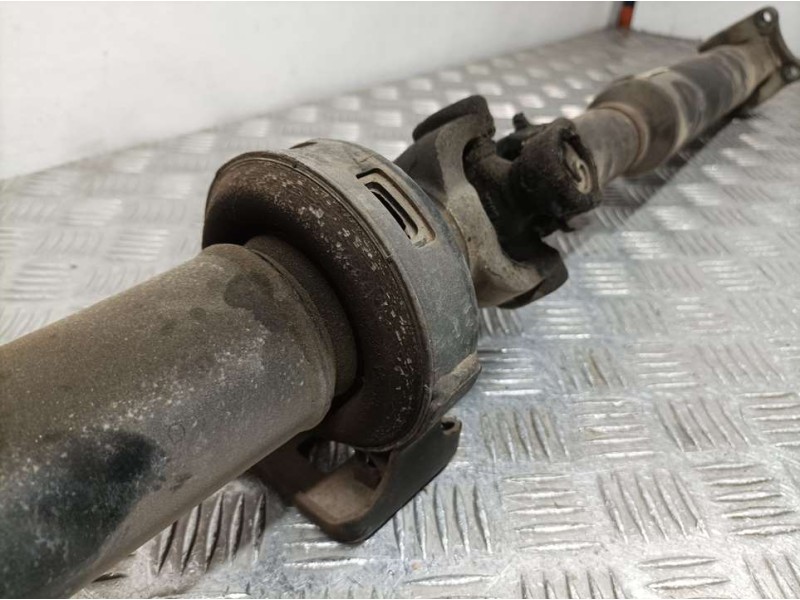 Recambio de transmision central para ssangyong rexton 270 xvt limited referencia OEM IAM 3320008B11  TRASERA