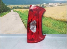 PILOTO TRASERO DERECHO 51843642 