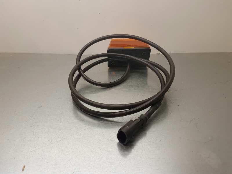 Recambio de piloto lateral derecho para iveco daily caja cerrada (1999 =>) referencia OEM IAM 99432046 1000001622866 99432046