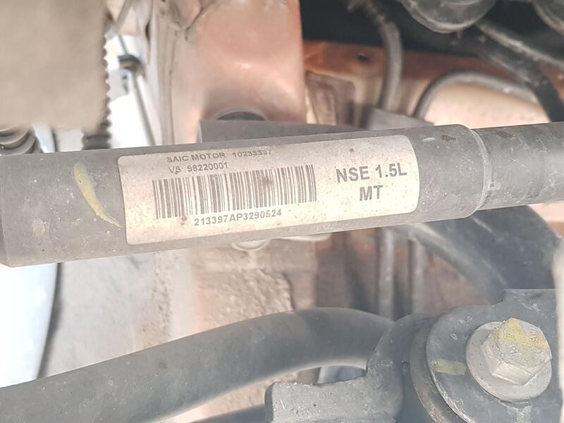 Recambio de transmision delantera derecha para mg zs suv (azs1) 1.5 vti referencia OEM IAM 10233397  