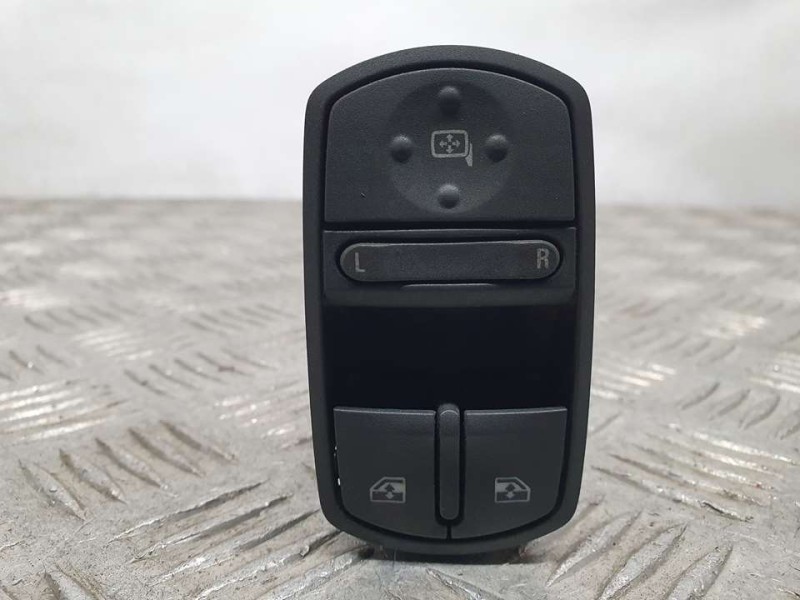 Recambio de mando elevalunas delantero izquierdo para opel corsa d cmon referencia OEM IAM 13258521AA 315625731 C/ MANDO RETROVI