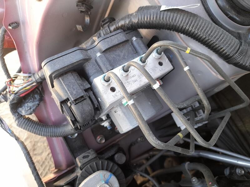 Recambio de abs para mitsubishi mirage / space star vi hatchback (a0_a) 1.2 referencia OEM IAM 4670B492  