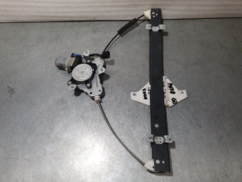Recambio de elevalunas trasero derecho para chevrolet captiva 2.0 vcdi lt referencia OEM IAM SIN REF  ELECTRICO 2 PINES