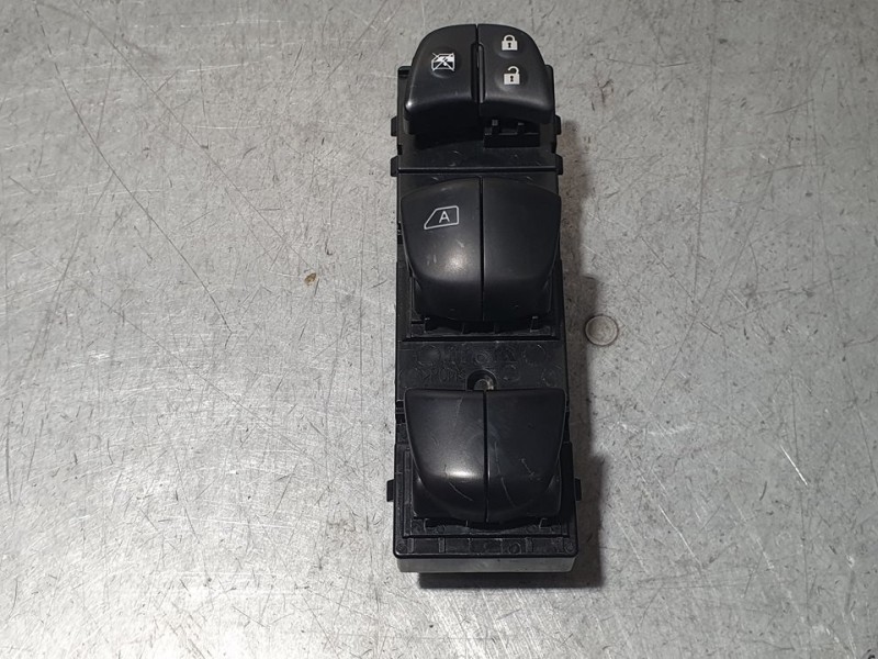 Recambio de mando elevalunas delantero izquierdo para nissan pulsar (c13) acenta referencia OEM IAM SIN REF  