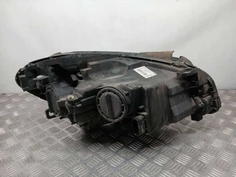 Recambio de faro izquierdo para mercedes-benz clase b (w246) b 180 cdi (246.212) referencia OEM IAM A2468205361 030129520100 AUT