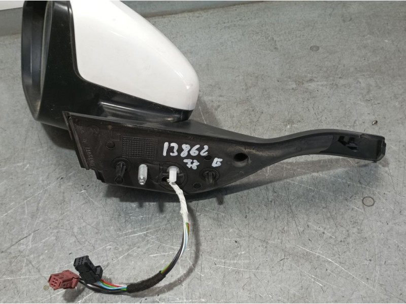 Recambio de retrovisor izquierdo para peugeot 208 active referencia OEM IAM 1611240280  ELECTRICO 4 Y 3 CABLES ROZADO