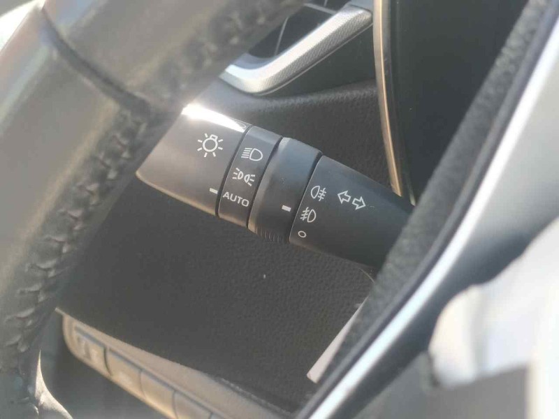 Recambio de mando luces y limpia para toyota corolla (e21) hybrid stile referencia OEM IAM 8432902040 8432902040 LUCES    846520