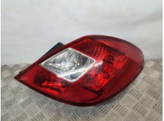 Recambio de piloto trasero derecho para opel corsa d cmon referencia OEM IAM 13269051 89318821 VALEO RAYADO
