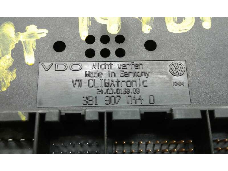 Recambio de mando climatizador para volkswagen passat berlina (3b3) referencia OEM IAM 2400016303  3B1907044D