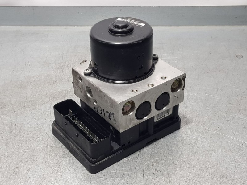 Recambio de abs para ford focus berlina (cak) trend referencia OEM IAM 2M512M110EC 10020403774 ATE