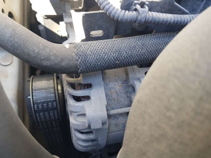 Recambio de alternador para nissan micra v (k14) acenta referencia OEM IAM 231005FD1A  