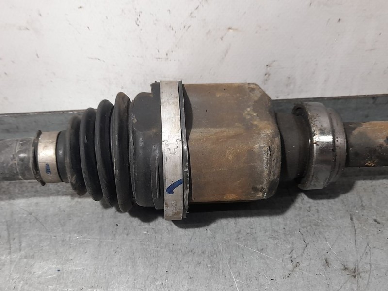 Recambio de transmision delantera derecha para peugeot 208 active referencia OEM IAM 9801048680  