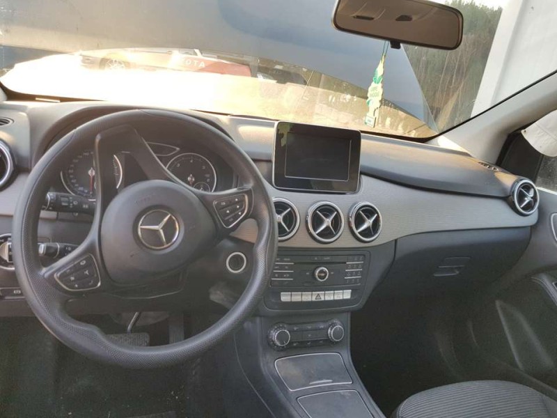 Recambio de kit airbag para mercedes-benz clase b (w246) b 180 cdi (246.212) referencia OEM IAM A2466802002 C/ SALPICADERO 