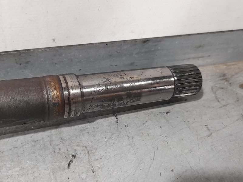 Recambio de transmision delantera derecha para peugeot 208 active referencia OEM IAM 9801048680  