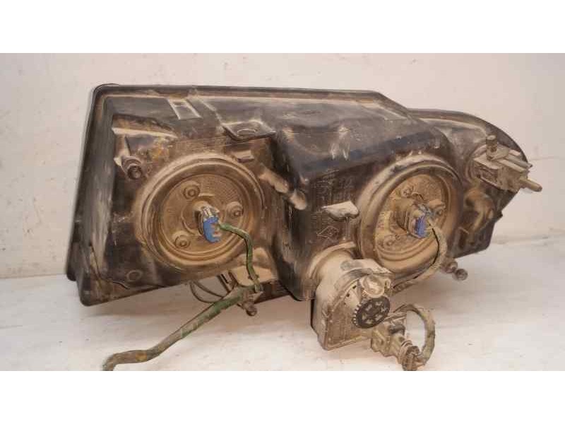 Recambio de faro derecho para jeep gr.cherokee (wj/wg) 3.1 td laredo referencia OEM IAM   TOCADO