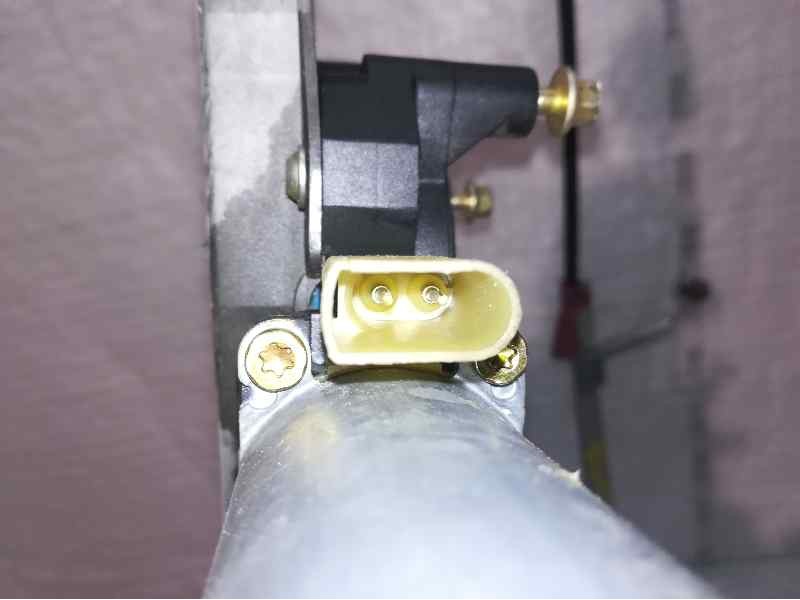 Recambio de elevalunas trasero izquierdo para ford mondeo berlina (gd) referencia OEM IAM 0130821792 2 PINS ELECTRICO 