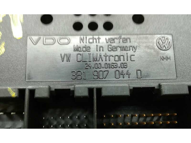 Recambio de mando climatizador para volkswagen passat berlina (3b3) referencia OEM IAM 2400016303  3B1907044D