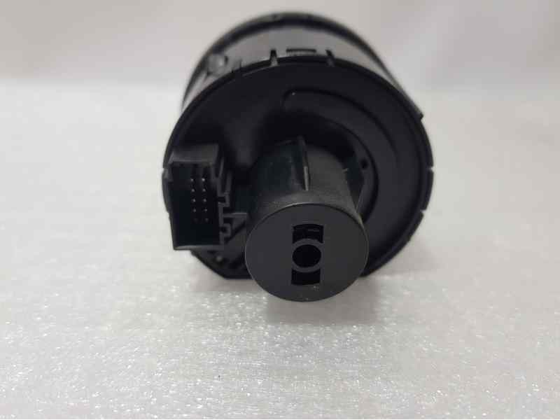 Recambio de mando luces para seat ibiza st (6p8) style connect referencia OEM IAM 5G0941431AH 10095094 