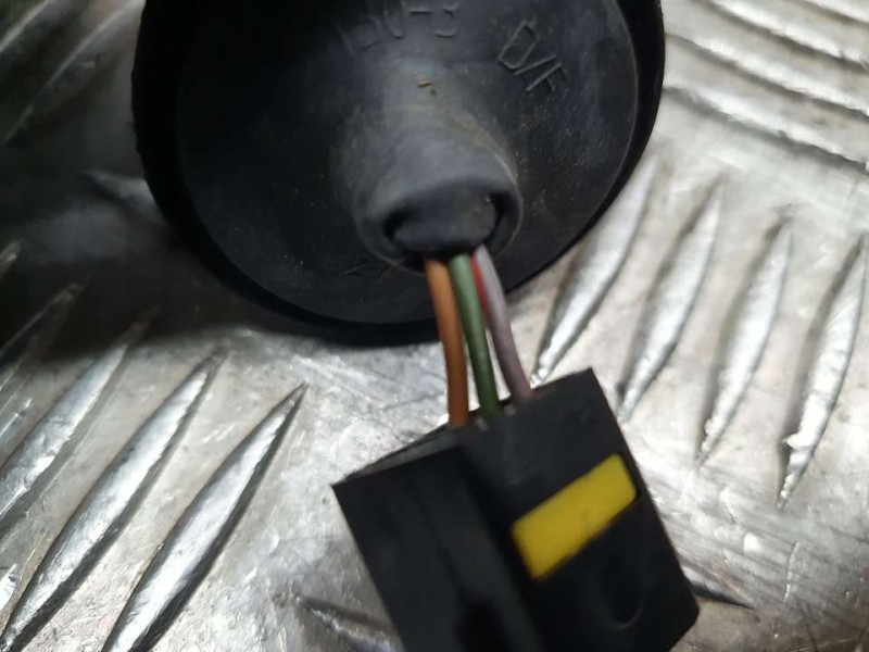 Recambio de retrovisor izquierdo para opel corsa d cmon referencia OEM IAM 468435664  ELECTRICO 3 CABLES