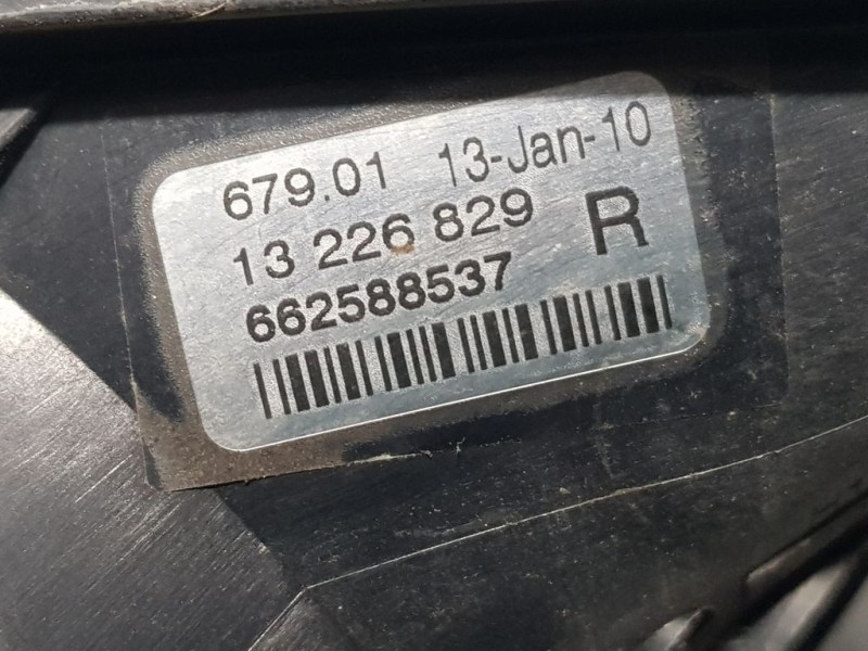 Recambio de faro antiniebla derecho para opel insignia sports tourer cosmo referencia OEM IAM 13226829 662588735 