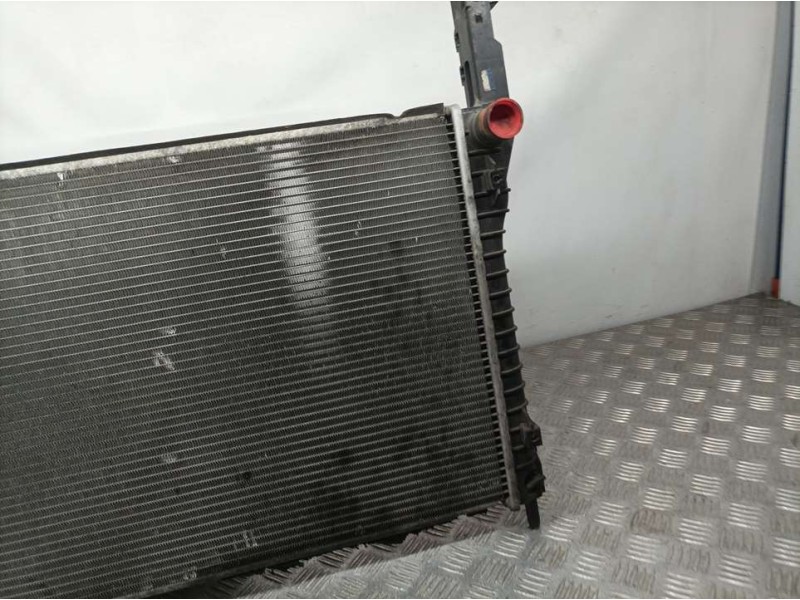 Recambio de radiador agua para chevrolet captiva 2.0 vcdi lt referencia OEM IAM 20759647  