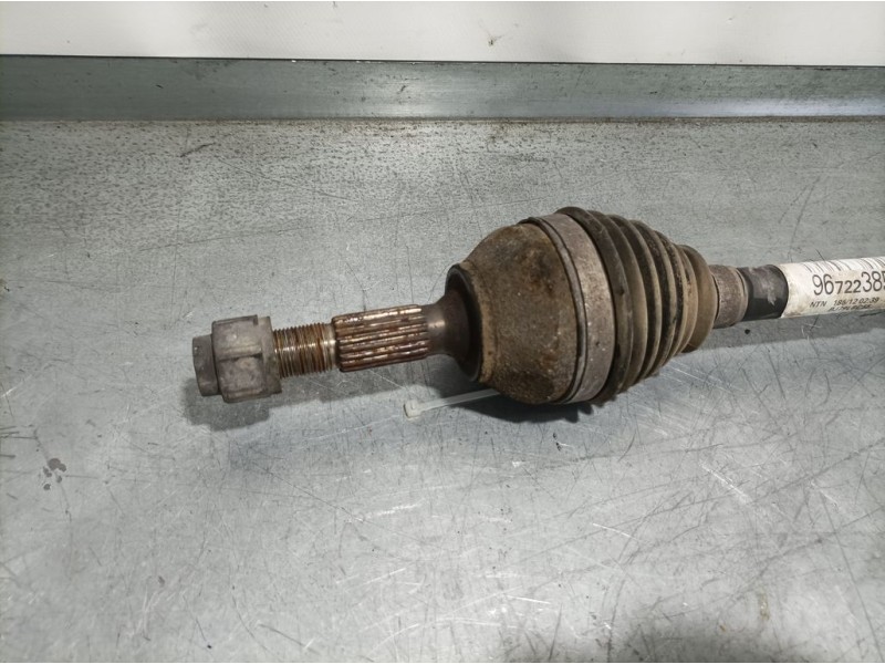 Recambio de transmision delantera izquierda para citroën c3 sx referencia OEM IAM 9672238580  