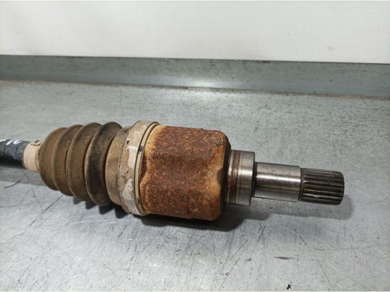 Recambio de transmision delantera izquierda para citroën c3 sx referencia OEM IAM 9672238580  