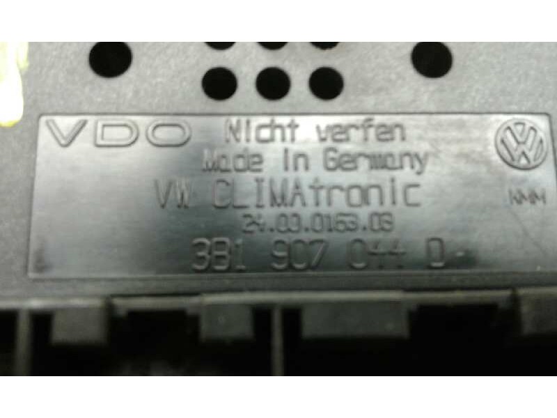 Recambio de mando climatizador para volkswagen passat berlina (3b3) referencia OEM IAM 2400016303 1000001924021 3B1907044D