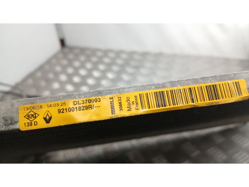 Recambio de condensador / radiador aire acondicionado para renault grand scénic iv (r9_) 1.3 tce 140 referencia OEM IAM 92100182