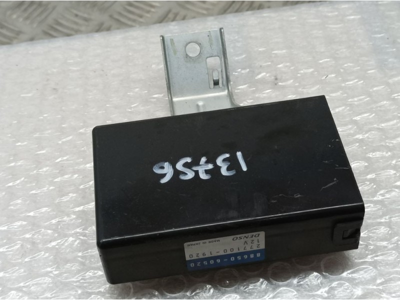 Recambio de modulo electronico para toyota land cruiser (j9) d4-d vx (5-ptas.) referencia OEM IAM 8865060520 2771001920 DENSO