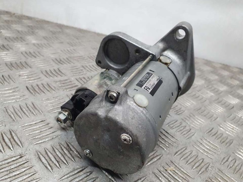 Recambio de motor arranque para toyota auris active referencia OEM IAM 281000Y240 4380002460 DENSO