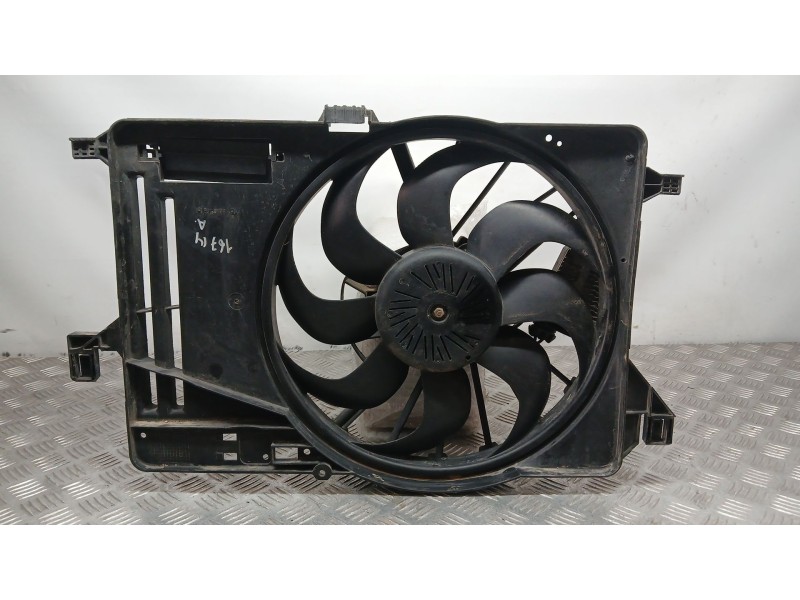 Recambio de electroventilador para ford focus iii 1.6 tdci referencia OEM IAM 8V618C607EO  