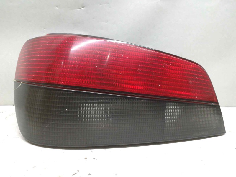 Recambio de piloto trasero izquierdo para peugeot 306 berlina 3/5 puertas (s1) referencia OEM IAM   