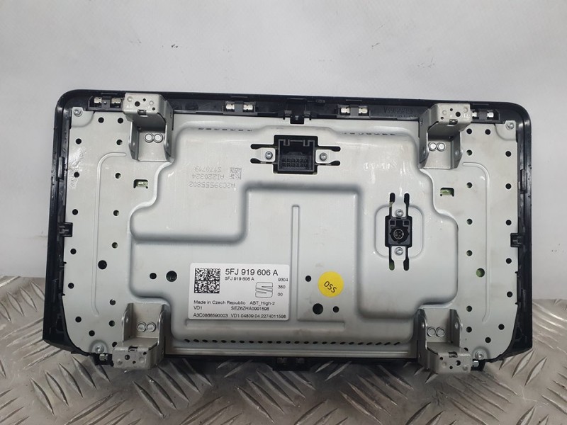 Recambio de sistema navegacion gps para seat arona xcellence go referencia OEM IAM 5FJ919606A A3C0866590003 