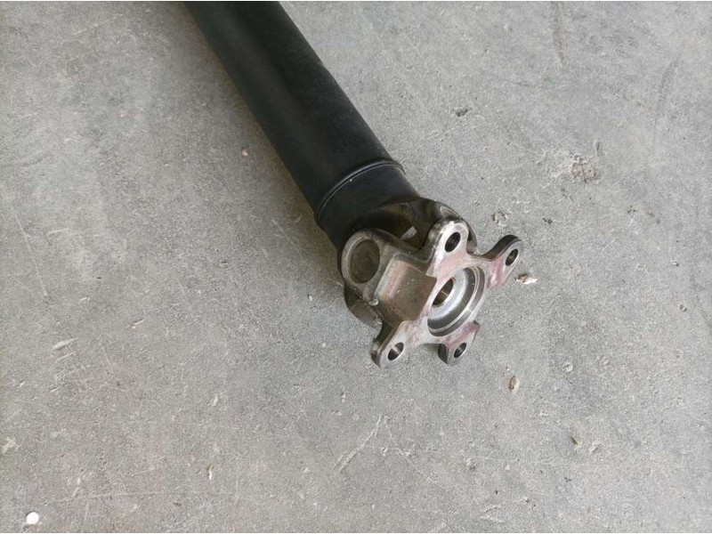 Recambio de transmision central para chevrolet captiva 2.0 vcdi lt referencia OEM IAM 20781756  