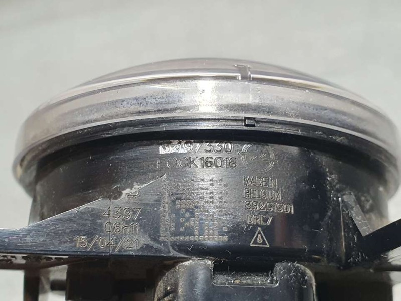 Recambio de faro antiniebla derecho para opel mokka gs line referencia OEM IAM 13497330 89251501 LED