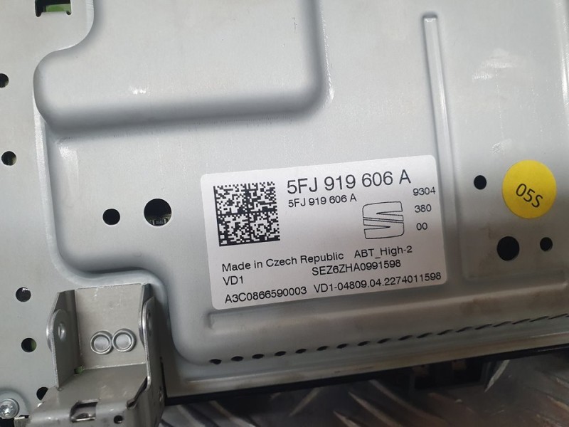 Recambio de sistema navegacion gps para seat arona xcellence go referencia OEM IAM 5FJ919606A A3C0866590003 