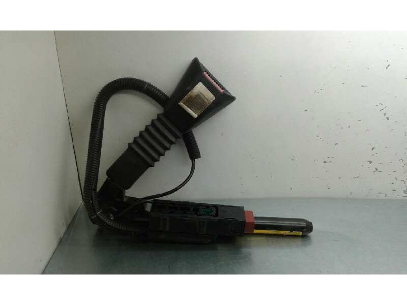 Recambio de pretensor airbag izquierdo para opel corsa c club referencia OEM IAM   