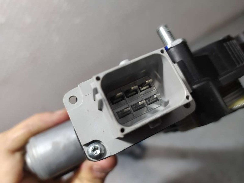 Recambio de elevalunas delantero derecho para fiat doblo ii cargo (263) furgón base referencia OEM IAM 52063785 37357000 HILEX E