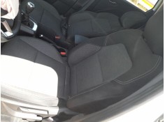 ASIENTO DELANTERO IZQUIERDO 