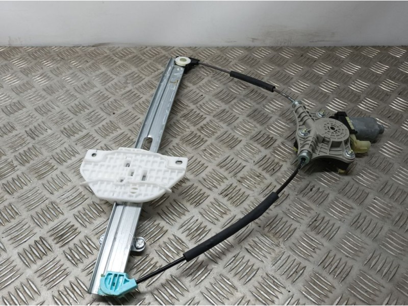 Recambio de elevalunas delantero derecho para kia stonic (ybcuv) black edition referencia OEM IAM 82460H8000 F00S1W2196 BOSCH EL